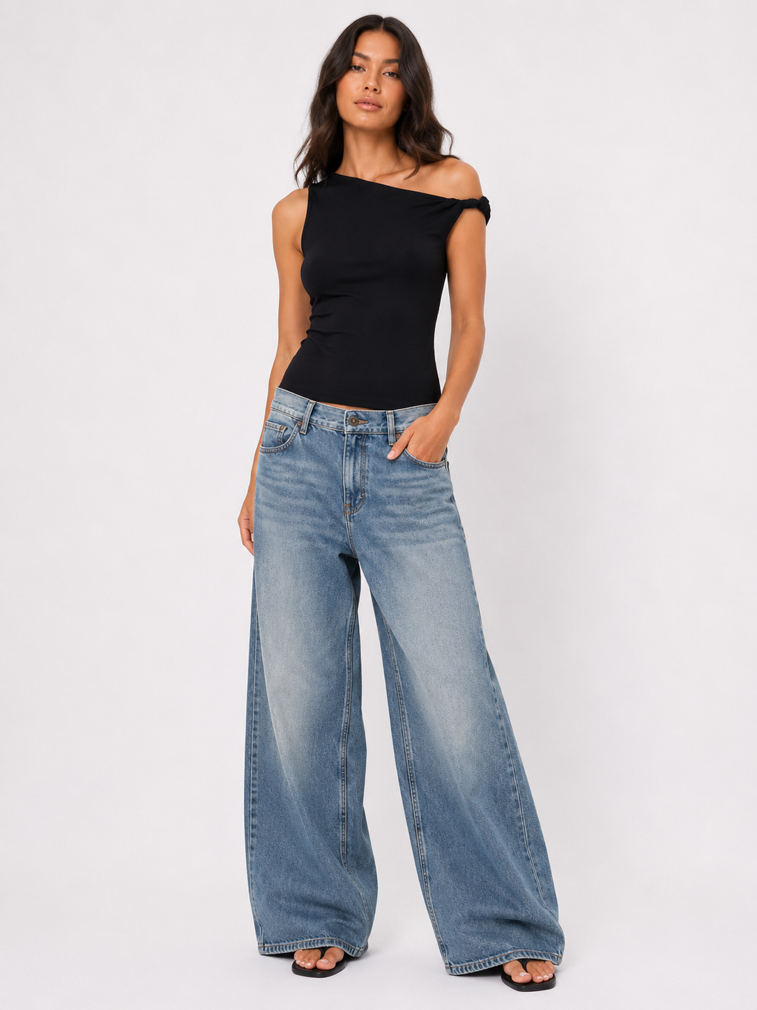 Nikki Top - Black