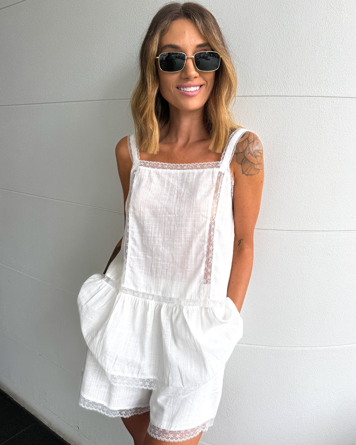 Mase Set White