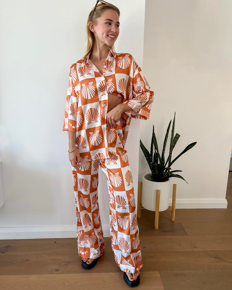 Shell Set - White/Orange