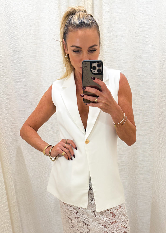 Lucy Vest Set