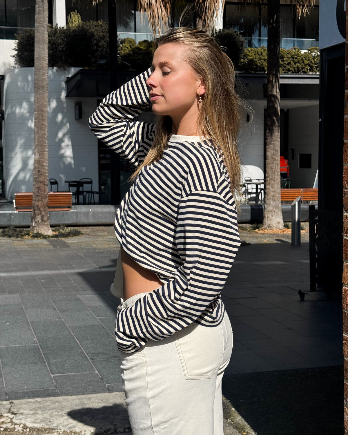 Beetle Top - Navy/Cream