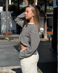 Beetle Top - Navy/Cream