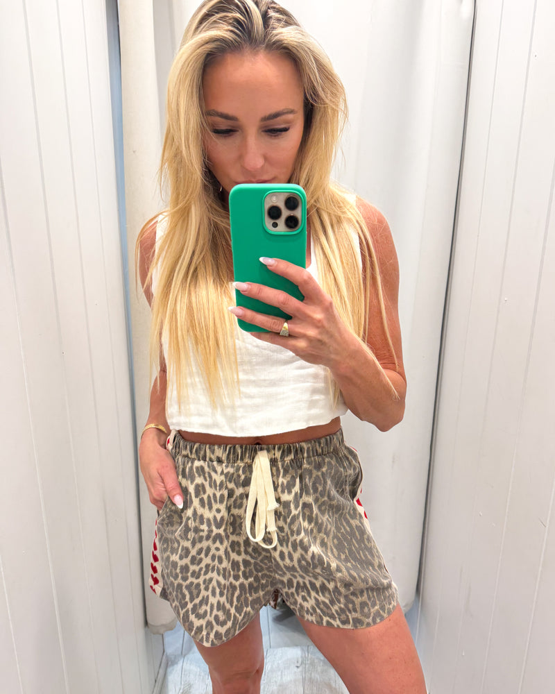 Leo Heart Racer Shorts